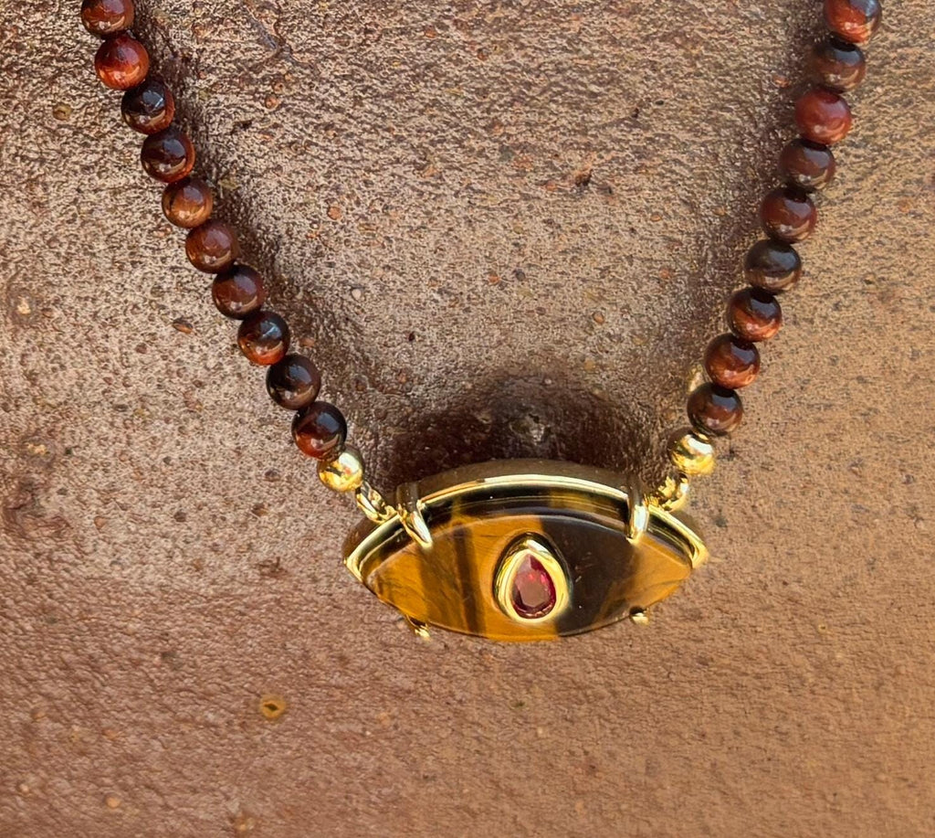 Collar de ojo de tigre y rubí reconstituido — vista 2